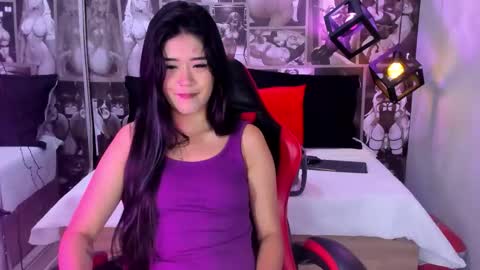 Snapshot of lil_cey chatting on October 2025 08:51:02 PM Lili Cey online show from October 2025 08:51:02 PM