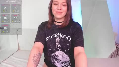 Snapshot of lil_foxy999 chatting on March 2026 11:12:01 AM Alisa online show from March 2026 11:12:01 AM