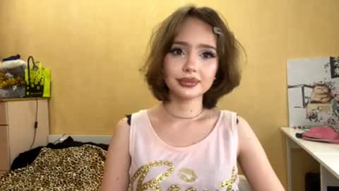 Lily online show from January 2026 03:27:02 PM