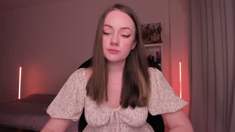 Snapshot of lil_happiness chatting on January 2025 08:23:02 PM for free registration 3 online show from January 2025 08:23:02 PM