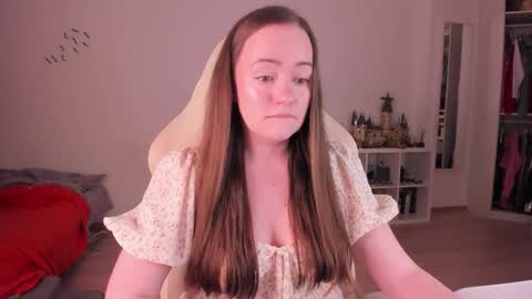 Snapshot of lil_happiness chatting on November 2025 06:08:02 PM for free registration 3 online show from November 2025 06:08:02 PM