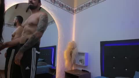 Snapshot of lil_hunny chatting on July 2026 04:18:02 PM lil_hunny online show from July 2026 04:18:02 PM