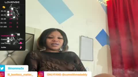 Snapshot of lil_momma422 chatting on January 2025 04:19:02 AM MOMMA LUV online show from January 2025 04:19:02 AM