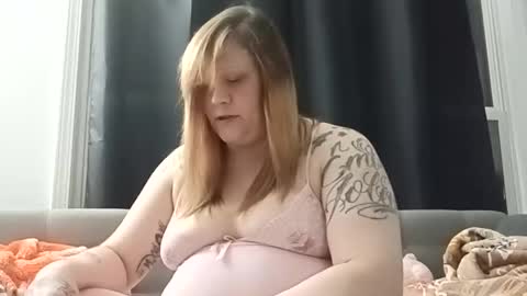 lil_nelli8 online show from January 2026 08:41:02 AM