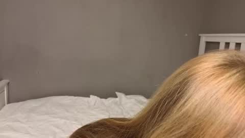 Emma online show from October 2025 10:11:02 AM