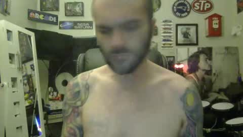 Snapshot of lil_tea_break_6996 chatting on February 2025 08:33:01 AM t online show from February 2025 08:33:01 AM