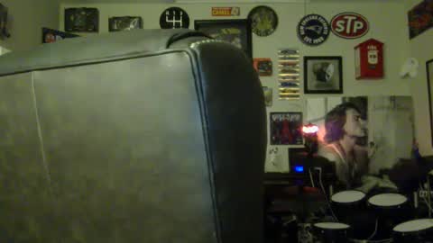 Snapshot of lil_tea_break_6996 chatting on February 2025 02:27:01 AM t online show from February 2025 02:27:01 AM