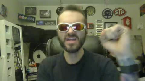 Snapshot of lil_tea_break_6996 chatting on February 2025 02:39:01 AM t online show from February 2025 02:39:01 AM