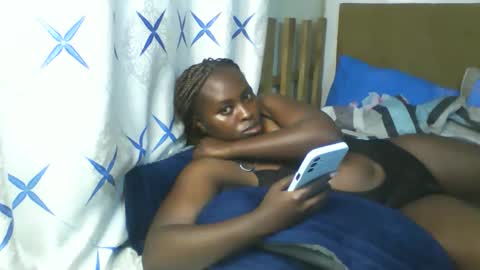 Snapshot of lil_wamboi chatting on May 2026 07:56:02 PM lil_wamboi online show from May 2026 07:56:02 PM