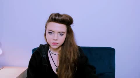 lilaslim online show from December 2025 10:11:01 AM