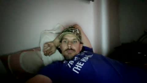 Snapshot of lildeer1980 chatting on September 2025 10:37:02 PM lildeer1980 online show from September 2025 10:37:02 PM