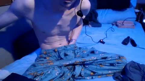 lildman420 online show from September 2025 07:14:02 AM