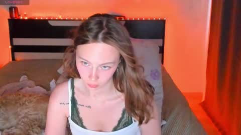 Snapshot of lilemma19 chatting on July 2026 01:52:01 AM lilemma19 online show from July 2026 01:52:01 AM