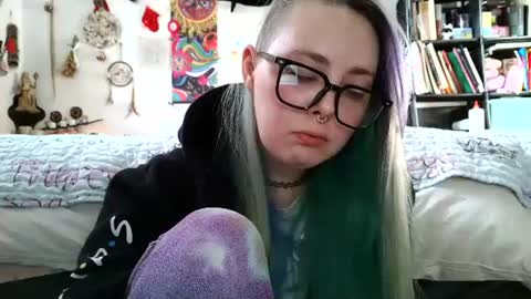 Snapshot of lilemmy1999 chatting on December 2024 08:00:02 PM emily ryanson online show from December 2024 08:00:02 PM