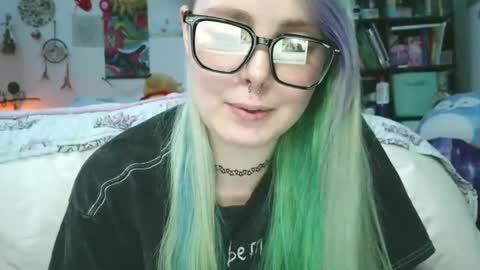 Snapshot of lilemmy1999 chatting on December 2024 08:26:02 PM emily ryanson online show from December 2024 08:26:02 PM