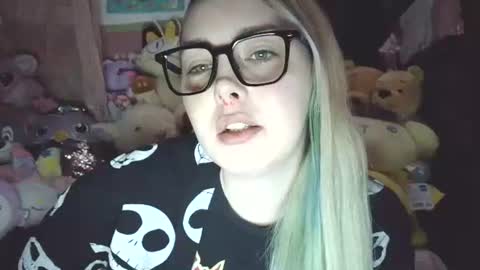 Snapshot of lilemmy1999 chatting on January 2025 07:24:01 PM emily ryanson online show from January 2025 07:24:01 PM