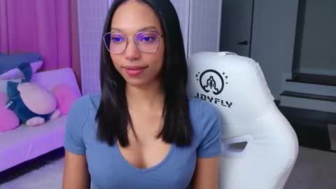 evie online show from March 2026 02:39:02 AM