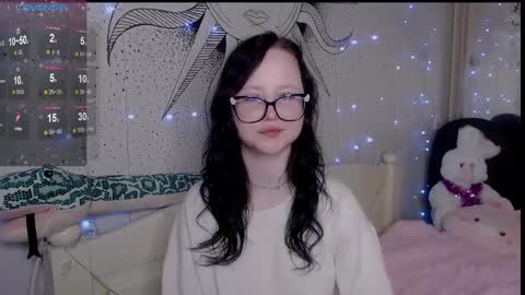 Nika and Lori online show from January 2025 02:08:02 PM