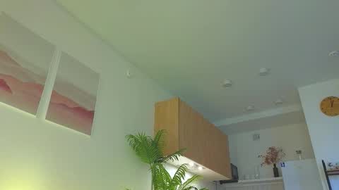 lili__roze_ online show from October 2025 05:27:02 AM