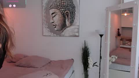 Lilith Nickol online show from October 2025 07:08:02 AM