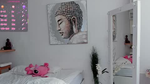 Lilith Nickol online show from November 2025 06:03:01 AM