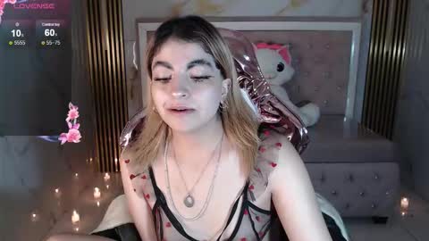 Lili online show from September 2025 03:51:01 AM