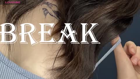 Lilli  follow me kiss online show from February 2025 08:19:02 AM