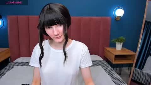 Lilli  follow me kiss online show from March 2025 05:38:02 AM