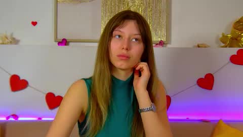 Snapshot of liliabianca chatting on February 2026 06:43:02 AM Mia online show from February 2026 06:43:02 AM