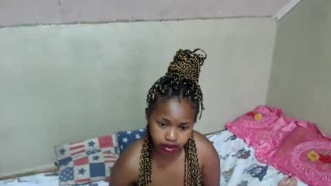 Snapshot of liliahsexie chatting on January 2025 03:54:02 AM liliah online show from January 2025 03:54:02 AM