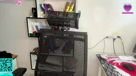 Lilian online show from February 2026 07:09:02 AM