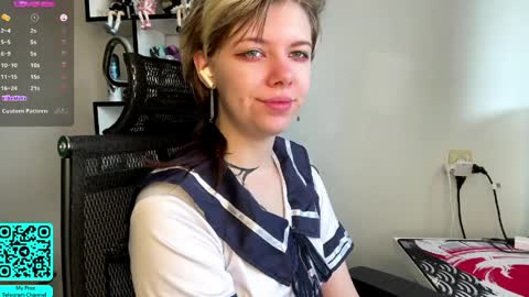 Lilian online show from April 2026 07:09:02 AM