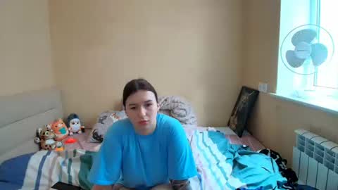 liliawoolf online show from October 2025 08:13:01 AM