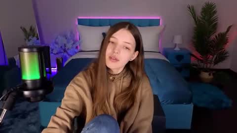 Lili Bakery online show from February 2026 02:42:01 AM