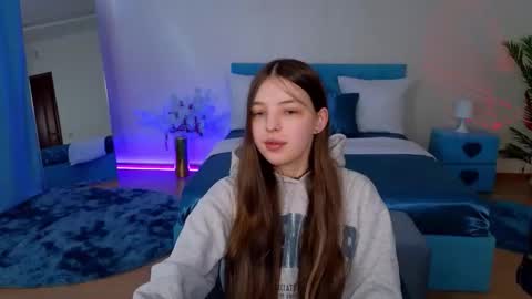 Lili Bakery online show from April 2026 05:35:02 AM