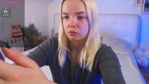 Snapshot of lilieanori chatting on February 2025 03:49:02 PM Lilie online show from February 2025 03:49:02 PM