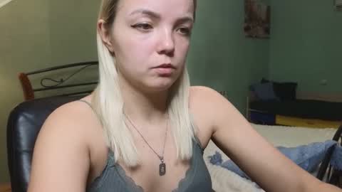 Snapshot of lilieanori chatting on March 2025 08:11:02 PM Lilie online show from March 2025 08:11:02 PM