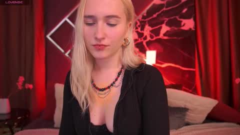 Snapshot of lilielfie chatting on February 2026 11:56:02 PM lilielfie online show from February 2026 11:56:02 PM