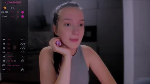 Snapshot of lililaluna chatting on October 2025 06:06:01 PM             ...  online show from October 2025 06:06:01 PM