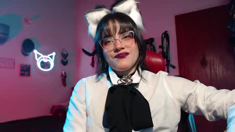 Snapshot of lililiu chatting on December 2024 01:59:02 AM Molly online show from December 2024 01:59:02 AM