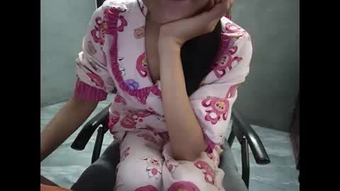 lililove88 online show from February 2026 07:15:02 AM