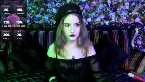 lilit_el_ online show from November 2025 07:33:02 AM