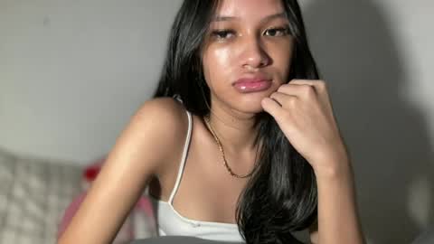 Snapshot of lilit_sensual chatting on June 2026 03:44:01 AM Chloe online show from June 2026 03:44:01 AM