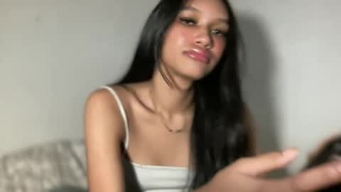 Snapshot of lilit_sensual chatting on July 2026 04:40:02 AM Chloe online show from July 2026 04:40:02 AM
