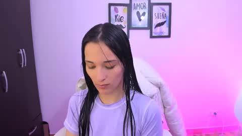 Leidy online show from February 2025 10:49:01 AM