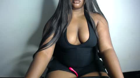 Snapshot of lilith_lala chatting on July 2026 10:56:02 PM tina online show from July 2026 10:56:02 PM