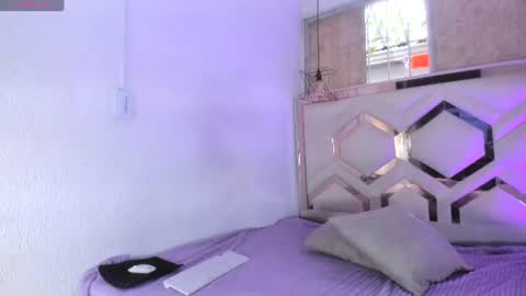 Snapshot of lilith_libelula chatting on June 2026 12:05:02 PM lilith_libelula online show from June 2026 12:05:02 PM
