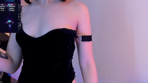 Snapshot of lilithcary chatting on March 2025 12:42:02 AM Lilith online show from March 2025 12:42:02 AM