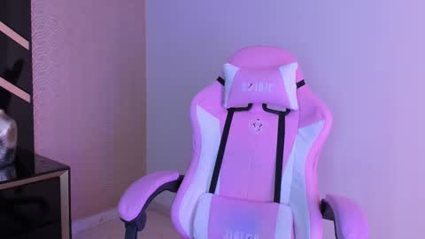 Snapshot of lilithcary chatting on March 2025 08:16:01 PM Lilith online show from March 2025 08:16:01 PM