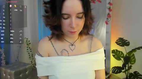 Lilith online show from February 2025 10:03:02 PM
